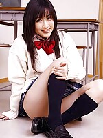 japanese schoolgirls penis